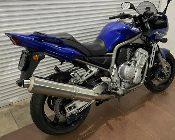 Синий Ямаха FZ1 Fazer, объемом двигателя 1 л и пробегом 18 тыс. км за 5500 $, фото 36 на Automoto.ua