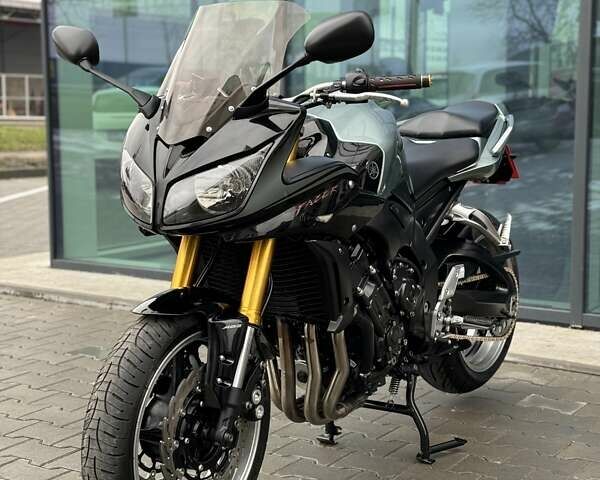 Зелений Ямаха FZ1 Fazer, об'ємом двигуна 1 л та пробігом 31 тис. км за 7499 $, фото 12 на Automoto.ua