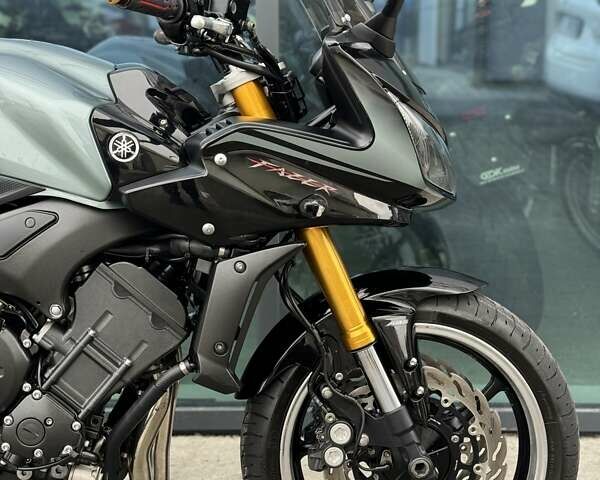 Зелений Ямаха FZ1 Fazer, об'ємом двигуна 1 л та пробігом 31 тис. км за 7499 $, фото 23 на Automoto.ua