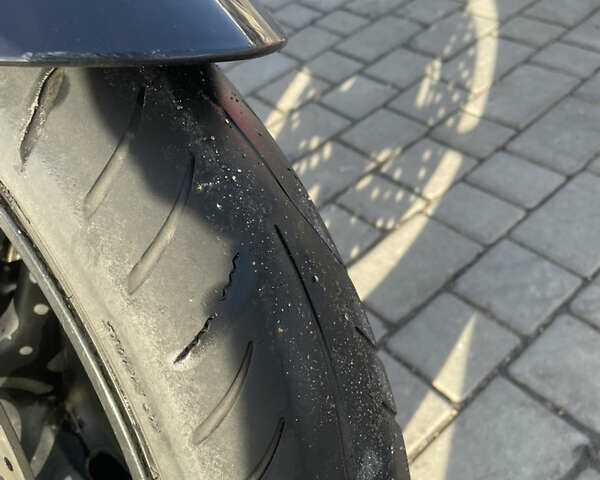 Черный Ямаха FZ6, объемом двигателя 0.6 л и пробегом 47 тыс. км за 3999 $, фото 4 на Automoto.ua