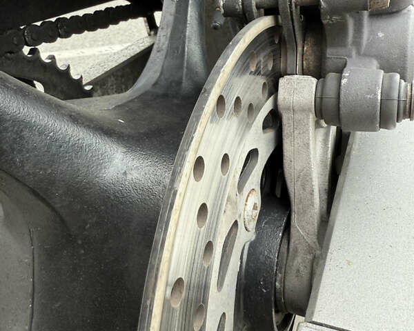 Черный Ямаха FZ6, объемом двигателя 0.6 л и пробегом 36 тыс. км за 4800 $, фото 6 на Automoto.ua