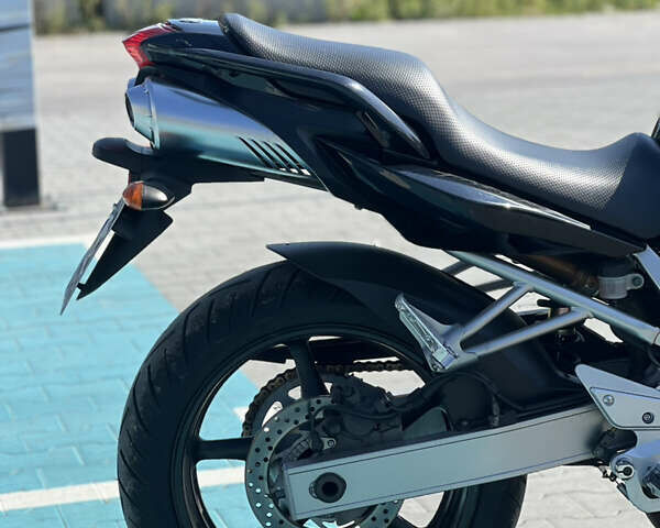 Черный Ямаха FZ6, объемом двигателя 0.6 л и пробегом 21 тыс. км за 5000 $, фото 11 на Automoto.ua