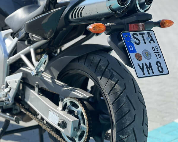 Черный Ямаха FZ6, объемом двигателя 0.6 л и пробегом 21 тыс. км за 5000 $, фото 8 на Automoto.ua