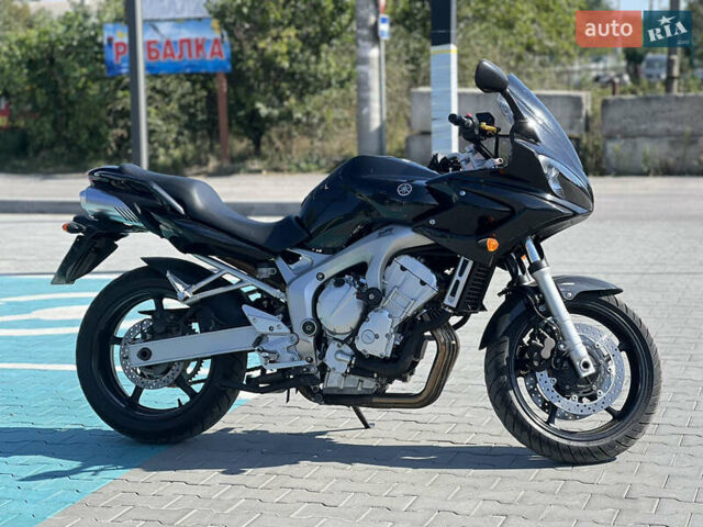 Черный Ямаха FZ6, объемом двигателя 0.6 л и пробегом 21 тыс. км за 5000 $, фото 3 на Automoto.ua