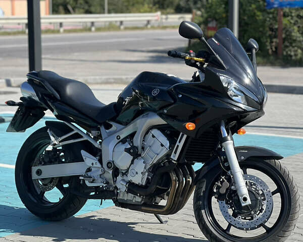 Черный Ямаха FZ6, объемом двигателя 0.6 л и пробегом 21 тыс. км за 5000 $, фото 1 на Automoto.ua