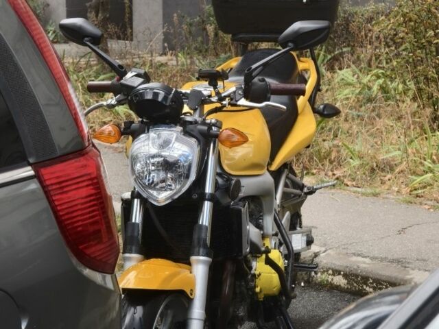 Ямаха FZ6, объемом двигателя 0.6 л и пробегом 0 тыс. км за 2869 $, фото 5 на Automoto.ua