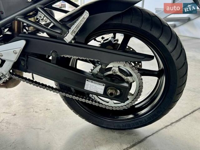 Ямаха FZ6, объемом двигателя 0.6 л и пробегом 20 тыс. км за 5199 $, фото 9 на Automoto.ua