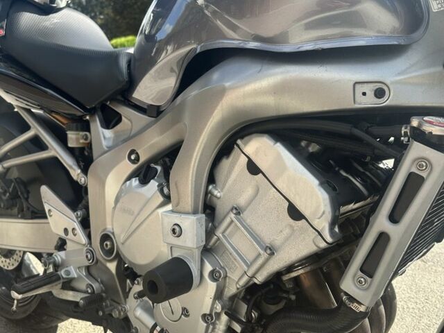 Ямаха FZ6, объемом двигателя 0.6 л и пробегом 0 тыс. км за 4300 $, фото 4 на Automoto.ua
