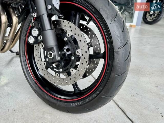 Ямаха FZ6, объемом двигателя 0.6 л и пробегом 25 тыс. км за 5799 $, фото 5 на Automoto.ua