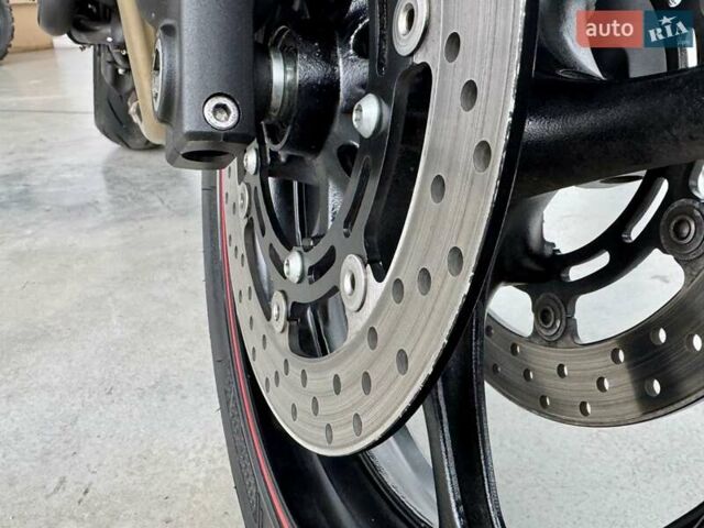 Ямаха FZ6, объемом двигателя 0.6 л и пробегом 25 тыс. км за 5799 $, фото 6 на Automoto.ua