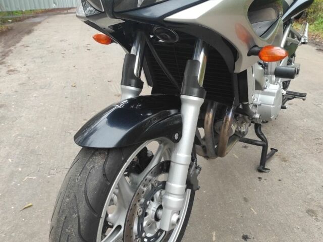 Ямаха FZ6, об'ємом двигуна 0.6 л та пробігом 0 тис. км за 4700 $, фото 9 на Automoto.ua