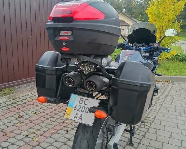 Ямаха FZ6, объемом двигателя 0.6 л и пробегом 70 тыс. км за 4200 $, фото 12 на Automoto.ua