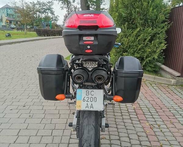 Ямаха FZ6, объемом двигателя 0.6 л и пробегом 70 тыс. км за 4200 $, фото 8 на Automoto.ua