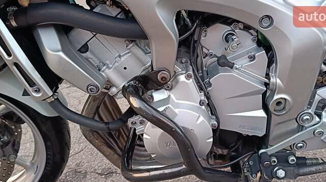 Серый Ямаха FZ6, объемом двигателя 0 л и пробегом 34 тыс. км за 4200 $, фото 21 на Automoto.ua