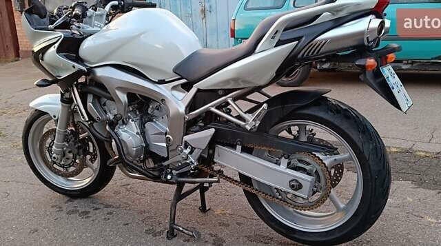 Сірий Ямаха FZ6, об'ємом двигуна 0.6 л та пробігом 37 тис. км за 4000 $, фото 19 на Automoto.ua