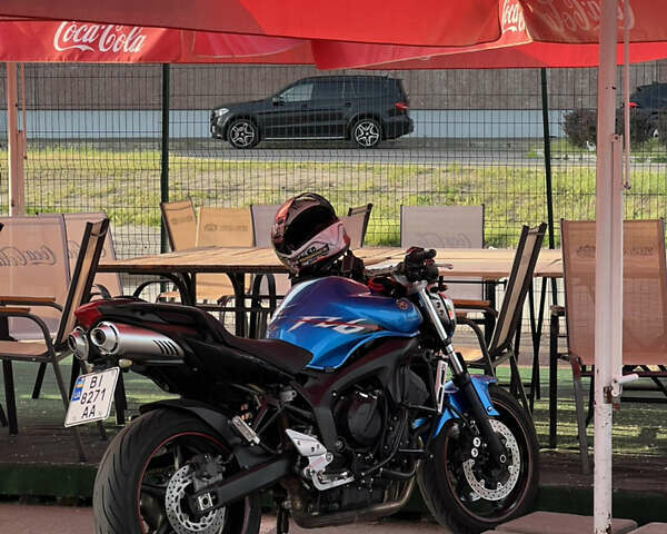 Синий Ямаха FZ6, объемом двигателя 0.6 л и пробегом 41 тыс. км за 5300 $, фото 4 на Automoto.ua