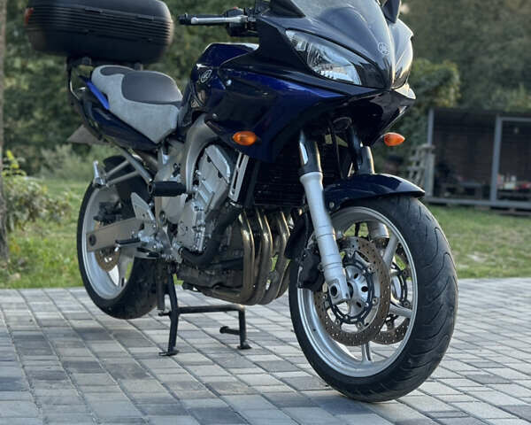 Синий Ямаха FZ6, объемом двигателя 0.6 л и пробегом 40 тыс. км за 4000 $, фото 3 на Automoto.ua