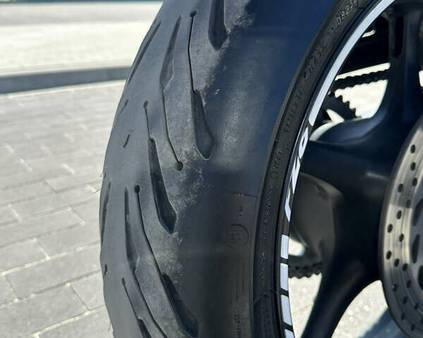 Синий Ямаха FZ6, объемом двигателя 0.6 л и пробегом 64 тыс. км за 5600 $, фото 13 на Automoto.ua