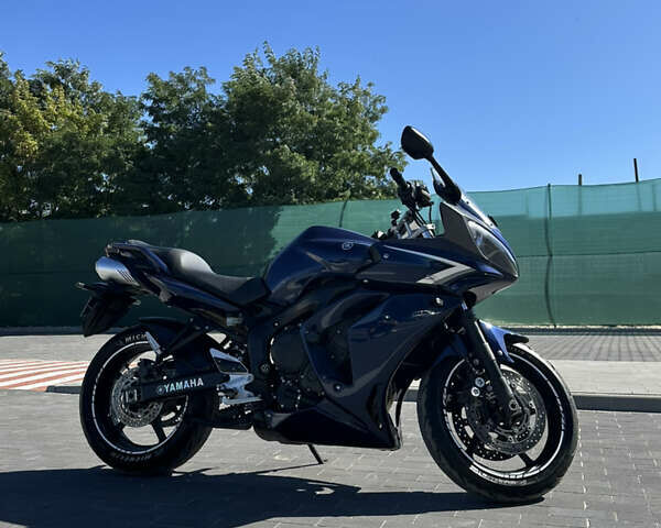 Синий Ямаха FZ6, объемом двигателя 0.6 л и пробегом 64 тыс. км за 5600 $, фото 1 на Automoto.ua