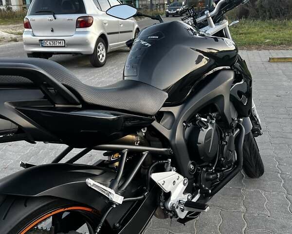 Черный Ямаха FZ6 Fazer, объемом двигателя 0 л и пробегом 30 тыс. км за 5000 $, фото 8 на Automoto.ua