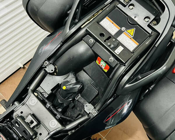 Черный Ямаха FZ6 Fazer, объемом двигателя 0.6 л и пробегом 34 тыс. км за 5800 $, фото 29 на Automoto.ua
