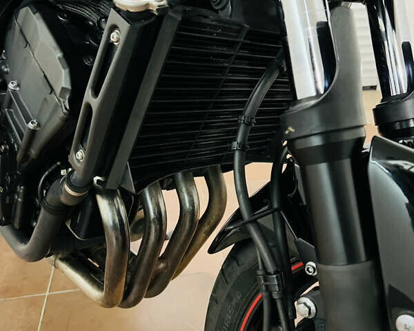 Черный Ямаха FZ6 Fazer, объемом двигателя 0.6 л и пробегом 34 тыс. км за 5800 $, фото 9 на Automoto.ua