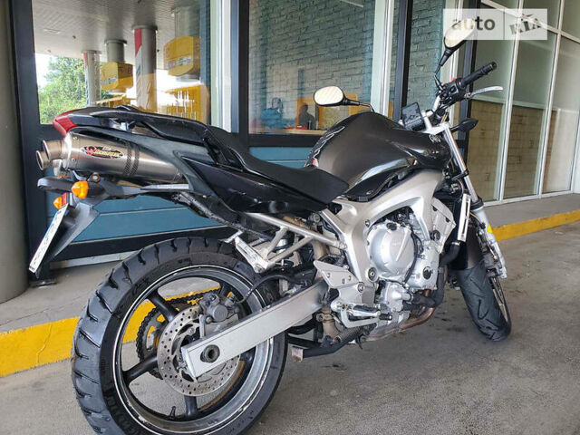 Черный Ямаха FZ6 Fazer, объемом двигателя 0.6 л и пробегом 26 тыс. км за 3300 $, фото 1 на Automoto.ua