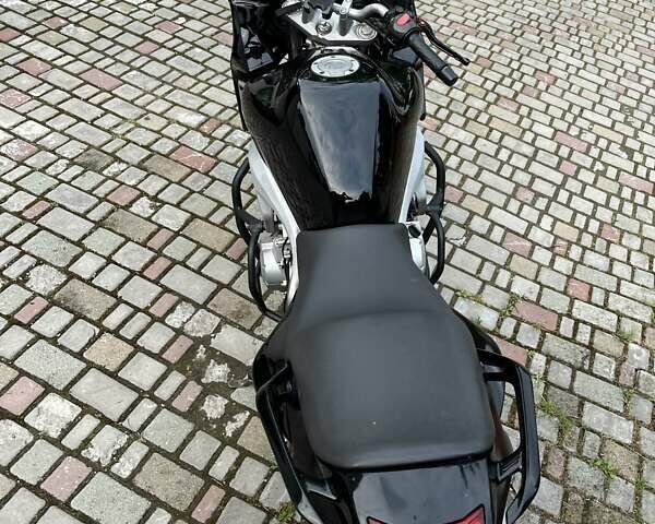 Черный Ямаха FZ6 Fazer, объемом двигателя 0.6 л и пробегом 51 тыс. км за 4400 $, фото 5 на Automoto.ua