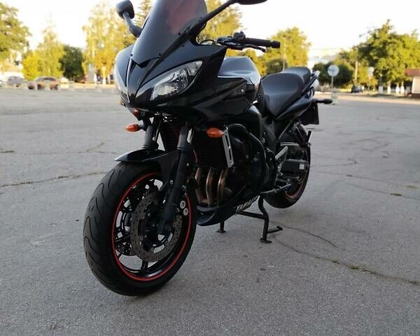 Черный Ямаха FZ6 Fazer, объемом двигателя 0.6 л и пробегом 52 тыс. км за 5000 $, фото 23 на Automoto.ua