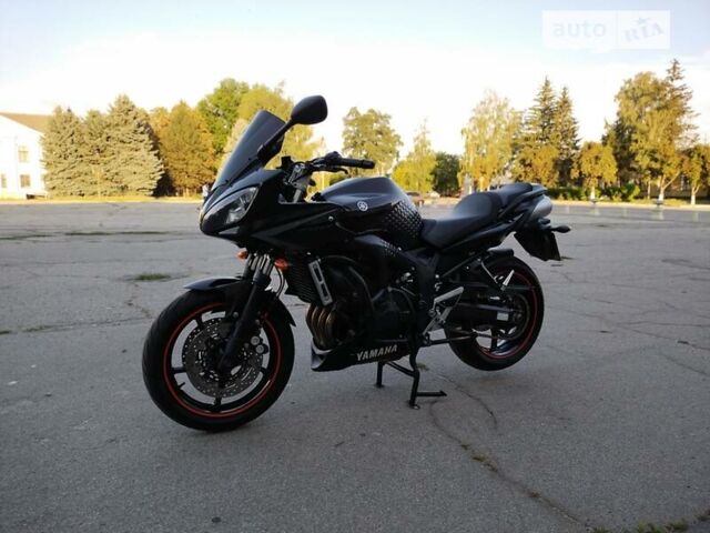 Черный Ямаха FZ6 Fazer, объемом двигателя 0.6 л и пробегом 52 тыс. км за 5000 $, фото 20 на Automoto.ua