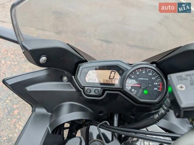 Чорний Ямаха FZ6 Fazer, об'ємом двигуна 0.6 л та пробігом 38 тис. км за 5599 $, фото 10 на Automoto.ua