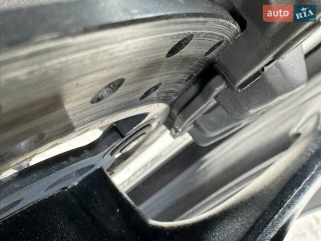 Черный Ямаха FZ6 Fazer, объемом двигателя 0.05 л и пробегом 43 тыс. км за 5300 $, фото 12 на Automoto.ua