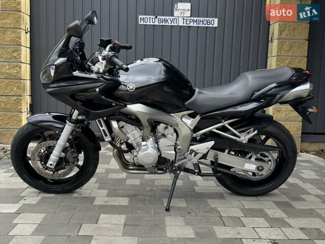 Черный Ямаха FZ6 Fazer, объемом двигателя 0.05 л и пробегом 43 тыс. км за 5300 $, фото 6 на Automoto.ua