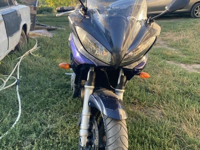 Ямаха FZ6 Fazer, объемом двигателя 0.3 л и пробегом 0 тыс. км за 2600 $, фото 2 на Automoto.ua