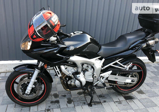 Ямаха FZ6 Fazer, об'ємом двигуна 0.6 л та пробігом 64 тис. км за 4900 $, фото 4 на Automoto.ua