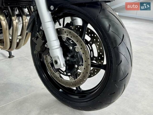 Ямаха FZ6 Fazer, объемом двигателя 0.6 л и пробегом 16 тыс. км за 5599 $, фото 4 на Automoto.ua