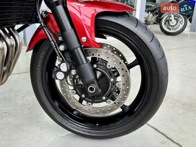 Ямаха FZ6 Fazer, объемом двигателя 0.6 л и пробегом 5 тыс. км за 6299 $, фото 6 на Automoto.ua
