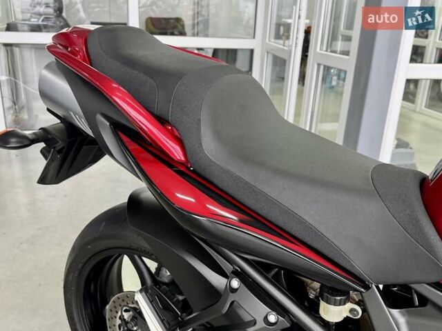 Ямаха FZ6 Fazer, объемом двигателя 0.6 л и пробегом 5 тыс. км за 6299 $, фото 9 на Automoto.ua