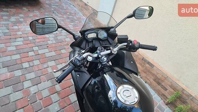 Ямаха FZ6 Fazer, объемом двигателя 0 л и пробегом 23 тыс. км за 4900 $, фото 7 на Automoto.ua