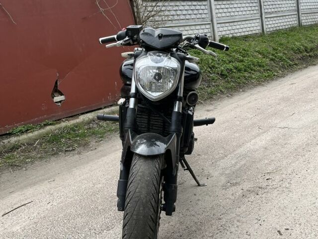Ямаха FZ6 Fazer, объемом двигателя 0.6 л и пробегом 0 тыс. км за 2800 $, фото 7 на Automoto.ua