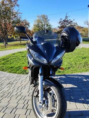 Серый Ямаха FZ6 Fazer, объемом двигателя 0.6 л и пробегом 85 тыс. км за 4000 $, фото 4 на Automoto.ua