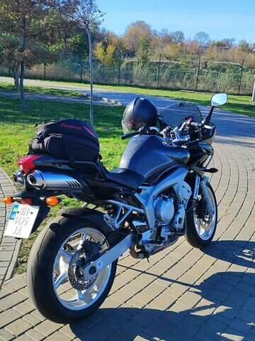 Серый Ямаха FZ6 Fazer, объемом двигателя 0.6 л и пробегом 85 тыс. км за 4000 $, фото 6 на Automoto.ua