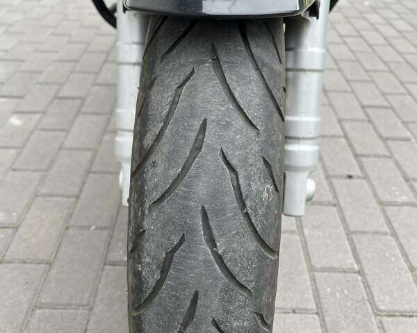Серый Ямаха FZ6 Fazer, объемом двигателя 0.6 л и пробегом 41 тыс. км за 4700 $, фото 9 на Automoto.ua