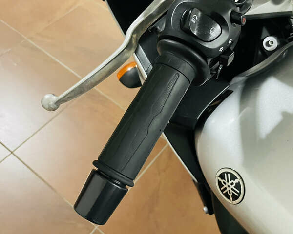 Серый Ямаха FZ6 Fazer, объемом двигателя 0.6 л и пробегом 51 тыс. км за 6300 $, фото 18 на Automoto.ua