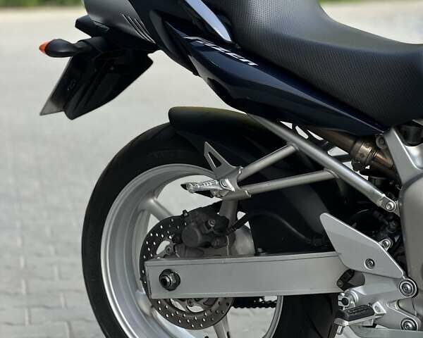 Синий Ямаха FZ6 Fazer, объемом двигателя 0.6 л и пробегом 37 тыс. км за 4699 $, фото 6 на Automoto.ua