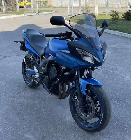 Синий Ямаха FZ6 Fazer, объемом двигателя 0.6 л и пробегом 25 тыс. км за 4800 $, фото 3 на Automoto.ua