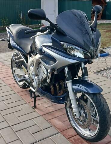 Синий Ямаха FZ6 Fazer, объемом двигателя 0.6 л и пробегом 61 тыс. км за 4500 $, фото 1 на Automoto.ua