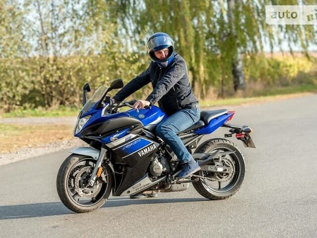 Синий Ямаха FZ6 Fazer, объемом двигателя 0.6 л и пробегом 15 тыс. км за 6600 $, фото 33 на Automoto.ua