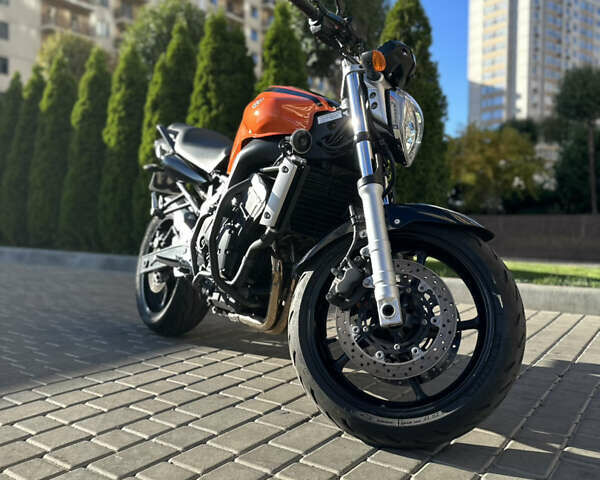 Черный Ямаха FZ6 N, объемом двигателя 0.6 л и пробегом 37 тыс. км за 4800 $, фото 3 на Automoto.ua