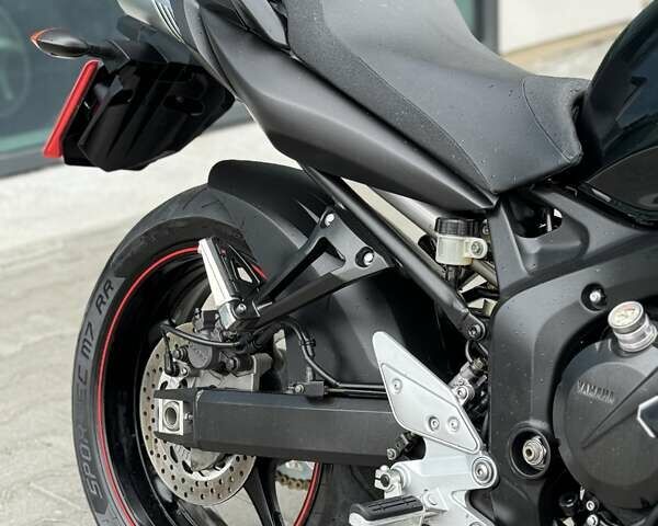 Чорний Ямаха FZ6 N, об'ємом двигуна 0.6 л та пробігом 24 тис. км за 5999 $, фото 23 на Automoto.ua